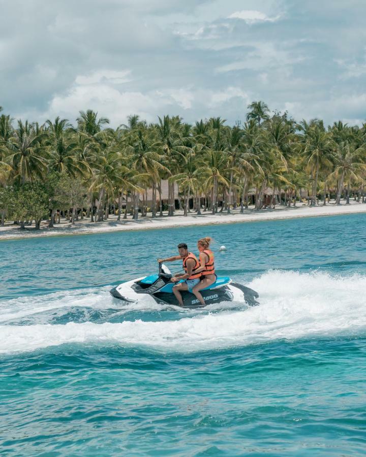 Oceanica Resort Panglao, Bohol Luaran gambar Jet skiing in Cancun, Mexico